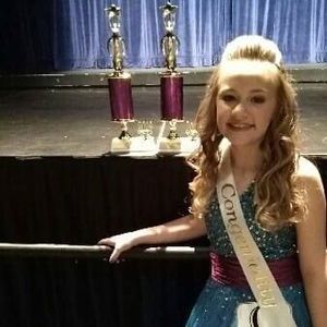 Meet your Posher, Laura